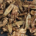 クックM6DK2O☆'s cooksnap of when they made 簡単☆豚肉とごぼうしょうが焼きお弁当にも.