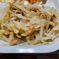 三人のトーチャン's cooksnap of when they made 【簡単】レンジでもやしとツナの和えもの♡.