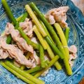 ゆのゆのらぶ's cooksnap of when they made ニンニクの芽と豚肉炒め.