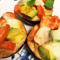 yokomaru's cooksnap of when they made 簡単☆丸ナスとアボカドの味噌グラタン.