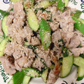 みちまるちゃん's cooksnap of when they made 簡単！きゅうりとオクラと豚肉の梅しそ炒め.