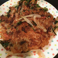 とろけい's cooksnap of when they made 玉ねぎと桜海老のかき揚げ風チヂミ.