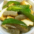 由芽15's cooksnap of when they made 安い早い簡単！厚揚げとこんにゃくの炒め煮.