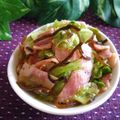 ayureo's cooksnap of when they made 朝ごはん！レタスとベーコンの塩昆布炒め＊.