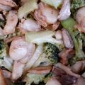 クック53M8Z7☆'s cooksnap of when they made ホタテブロッコリーのｶﾞﾘﾊﾞﾀ炒め.