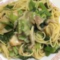 すがまっち's cooksnap of when they made ほうれん草ときのこのクリームソースパスタ.