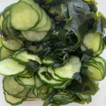 クックL3JVQG☆'s cooksnap of when they made きゅうりとわかめの酢の物.