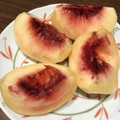 たーこたこ's cooksnap of when they made 一番簡単♡桃♡切り方♡種取り♡皮むき.