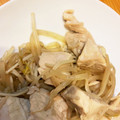 もっちちー's cooksnap of when they made 簡単、鶏むね肉ともやし、えのき炒め.