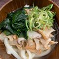 たかともしゃん's cooksnap of when they made 大阪名物かすうどん☆一度食べたらヤミツキ.