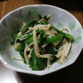 ramieru's cooksnap of when they made ニラとえのきのピリ辛和え.