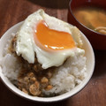 papikun's cooksnap of when they made 納豆ご飯の目玉焼きのっけ.
