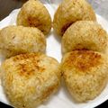 ☆ぽむぽむ☆'s cooksnap of when they made 胡麻とおかかの焼きおにぎり♪.