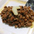 ♡のんちゃ♡♡'s cooksnap of when they made 「絶品」生ニンニクの納豆ご飯.