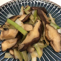 yumiitan's cooksnap of when they made しいたけと長ネギのシンプル炒め物.