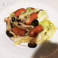 nana_tenjo's cooksnap of when they made おぼろ昆布とキャベツとウィンナーの蒸し煮.