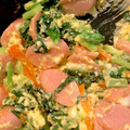 くらげあむ's cooksnap of when they made 簡単副菜☆小松菜と魚肉ソーセージの卵炒め.