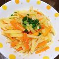 konatsu221's cooksnap of when they made 人参とじゃがいものピリ辛ゴマ味噌ナムル.