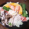 ☆suzuka☆'s cooksnap of when they made タジン鍋の簡単鮭と野菜の蒸し料理.