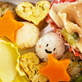 ♡ちぃ姫♡'s cooksnap of when they made 幼稚園年少 ころころおにぎり弁当.