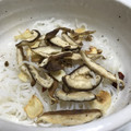 Susie845's cooksnap of when they made きのこと糸こんのさっぱりガーリック炒め.