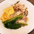 DWELL's cooksnap of when they made 小松菜・厚揚げ・豚肉・春雨・しめじの煮物.