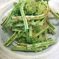 johnkunn's cooksnap of when they made こごみのおかか和え＊房子母の味.