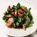 nana_tenjo's cooksnap of when they made チンゲン菜としめじの旨蒸し煮.