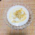 あめにゃん's cooksnap of when they made 松の実ハニーでヨーグルト.