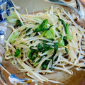 マダムキュリー's cooksnap of when they made 簡単副菜☆レタスともやしのオイスター炒め.
