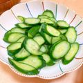 ステルトミチル's cooksnap of when they made 即席シンプルなきゅうりの漬物♡.