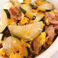 KAORULALA's cooksnap of when they made 豚肉とズッキーニのふわふわ卵炒め❁*+.