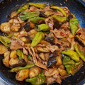 やっちゃこ's cooksnap of when they made 豚肉と茄子、ししとうの胡麻味噌炒め♬.