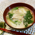 アイリッシュショコラ's cooksnap of when they made ほうれん草・シメジ・油揚げの味噌汁.