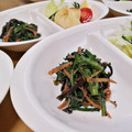 クックI7I5L1☆'s cooksnap of when they made 貧血予防！春菊と人参とキクラゲのゴマ和え.