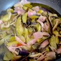 ひろにゃん1111's cooksnap of when they made ナスのアヒージョ.