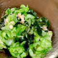 riico3's cooksnap of when they made カニ缶ときゅうりとワカメの酢のもの.