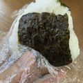 よーよー1970's cooksnap of when they made 今日はおにぎり(鰹節とゆかり).
