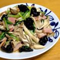 ルパンのかあさん☆彡's cooksnap of when they made 簡単小松菜とベーコンの炒め物.
