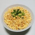 もぐ・ω・くま's cooksnap of when they made 電子レンジDE簡単ミニ丼☆揚げ玉いり卵丼.