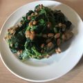 Yokchina's cooksnap of when they made 冷凍した納豆。レンジで解凍.