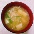 オウジリリノエ's cooksnap of when they made ネギと豆腐とえのきの味噌汁.