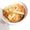 haruboomam's cooksnap of when they made 白菜と人参の炒めナムル.