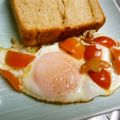卯月のうさぎ２０１４'s cooksnap of when they made トマトとオリーブ油で目玉焼き.