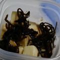 ヨシヨッシー's cooksnap of when they made モッツァレラチーズのおつまみ塩昆布和え.