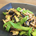 YuuminPad's cooksnap of when they made ぼたんこしょう肉味噌炒め.