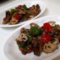 ほんたん母's cooksnap of when they made 牛肉とれんこんの甘辛Ｗソース炒め.
