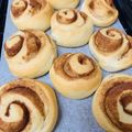 クックV36Y2G☆'s cooksnap of when they made 簡単シナモンロール.