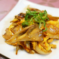 アイリッシュショコラ's cooksnap of when they made 舞茸、玉ねぎ、卵のオイスター炒め.