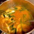 akichou's cooksnap of when they made 優しい味♡揚げと玉葱とニラのお味噌汁.